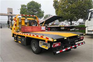 阜康道路救援拖车报价