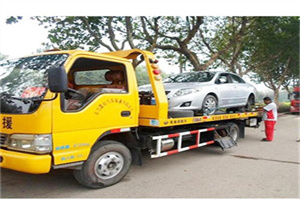 阜康附近24小时汽车拖车服务热线