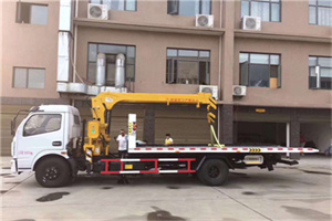 阜康附近汽车轮胎更换